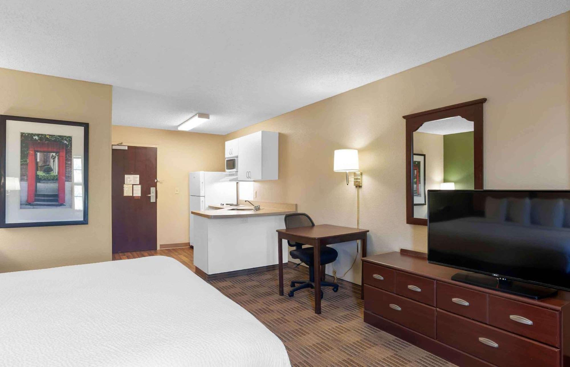Extended Stay America Suites - Detroit - Metropolitan Airport Romulus Buitenkant foto