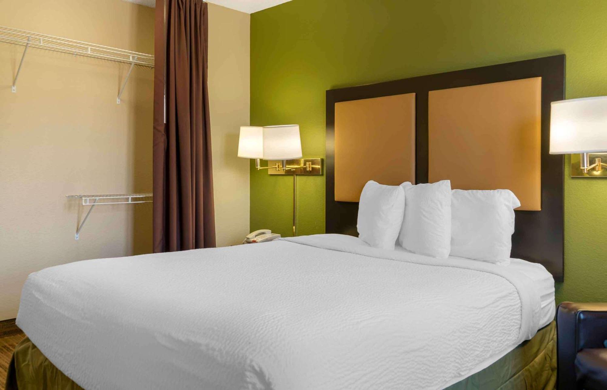 Extended Stay America Suites - Detroit - Metropolitan Airport Romulus Buitenkant foto
