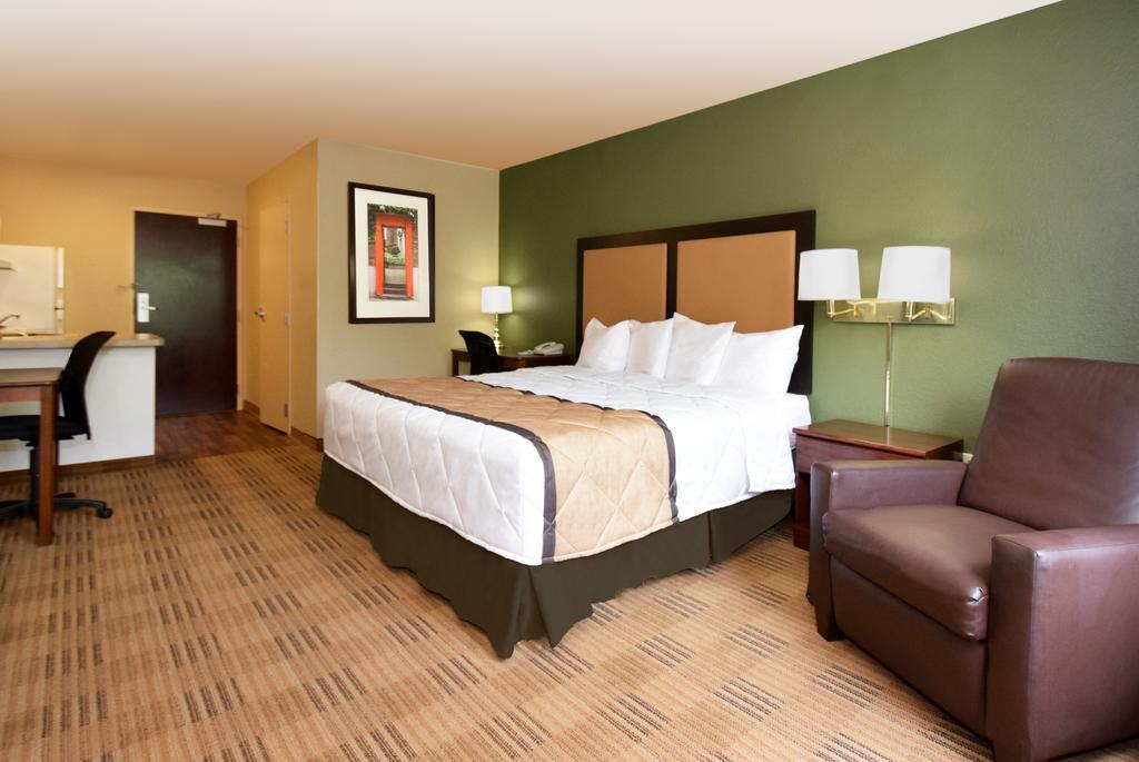 Extended Stay America Suites - Detroit - Metropolitan Airport Romulus Buitenkant foto