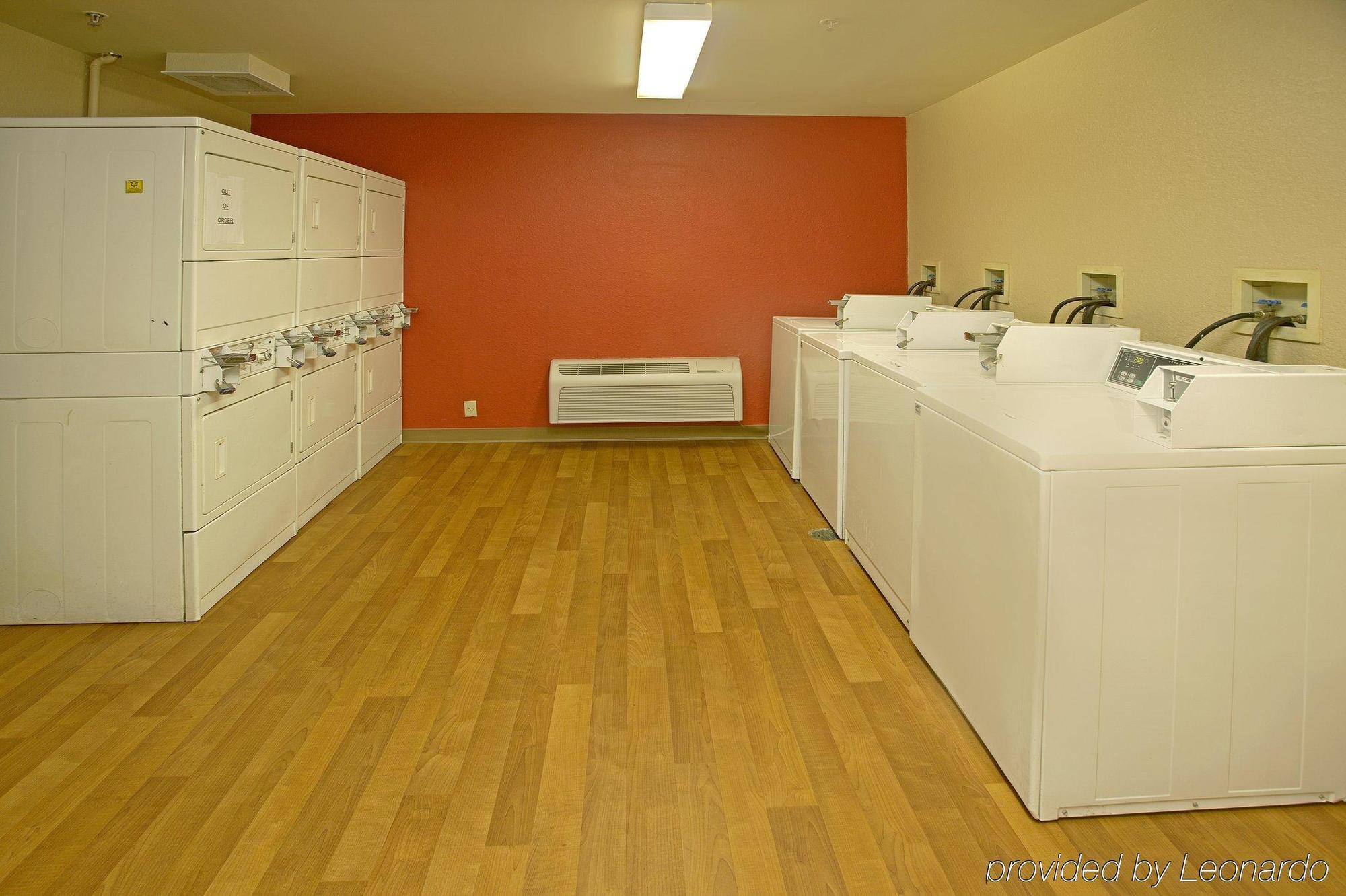 Extended Stay America Suites - Detroit - Metropolitan Airport Romulus Buitenkant foto